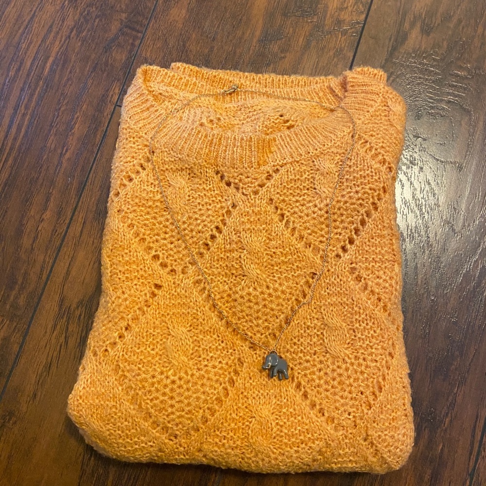 Mustard/ Beige knit sweaters